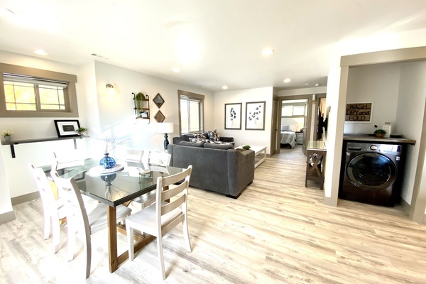 Presidential Suite, Private Bathroom (3 / No Pets) | Beach