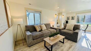 Superior suite, en-suite badkamer, uitzicht op binnenplaats ( 4 Private Two Bedroom) | Lounge