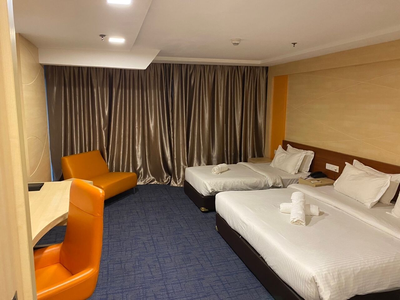 de palma suite | 1 bedroom, in-room safe, desk, iron/ironing board