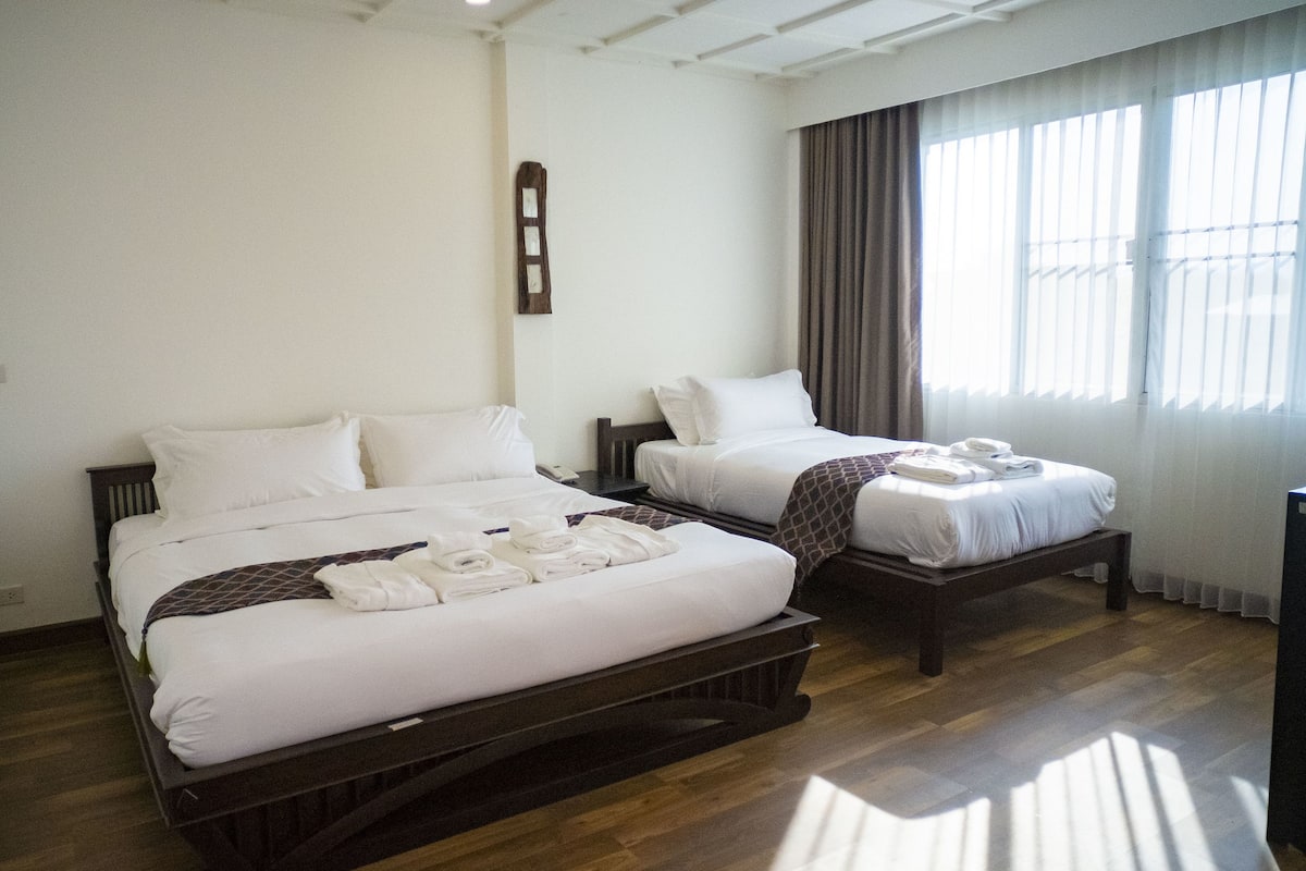 Deluxe Triple Room | WiFi (free)