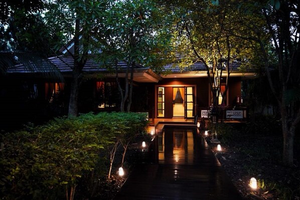 Standard Double Bungalow | Terraza o patio