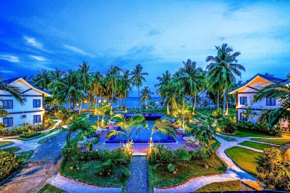 Retreat Siargao Resort