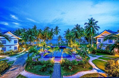 Retreat Siargao Resort