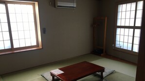 Japanese Style Room for 5 Guests - Land Haus Azegami (Nozawaonsen)