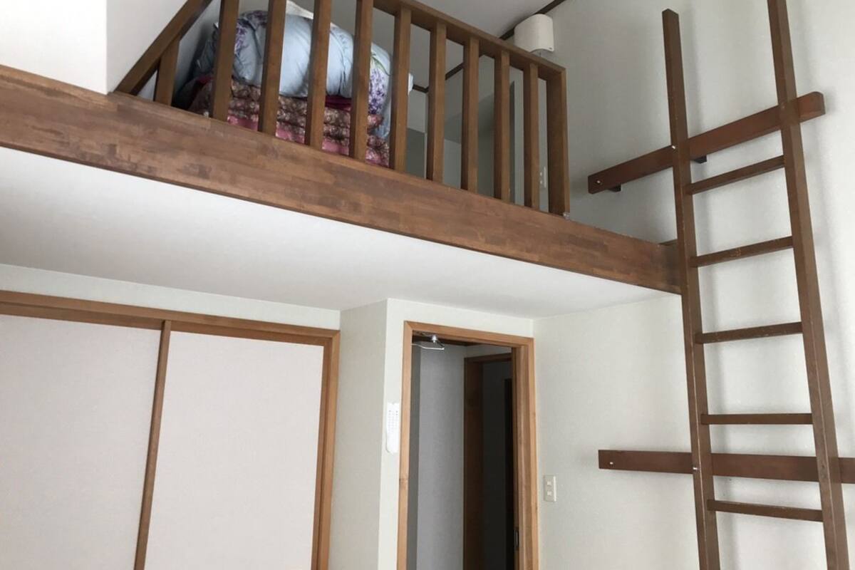 Japanese Style Room with Loft | WiFi (free)