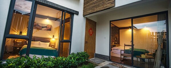 Deluxe Quadruple Room