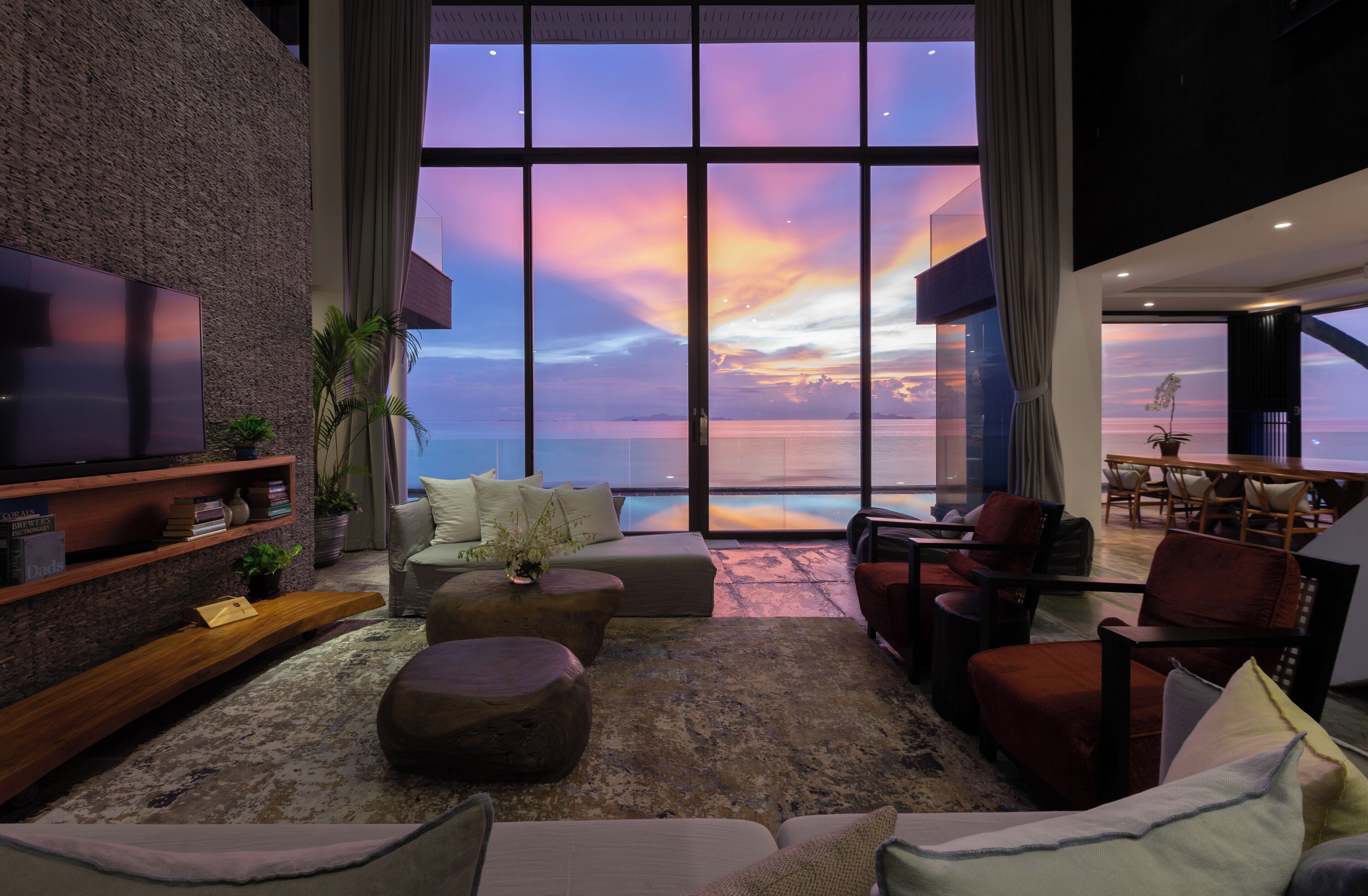 3 Bedrooms Villa | Living area | 40-inch flat-screen TV with satellite channels, TV