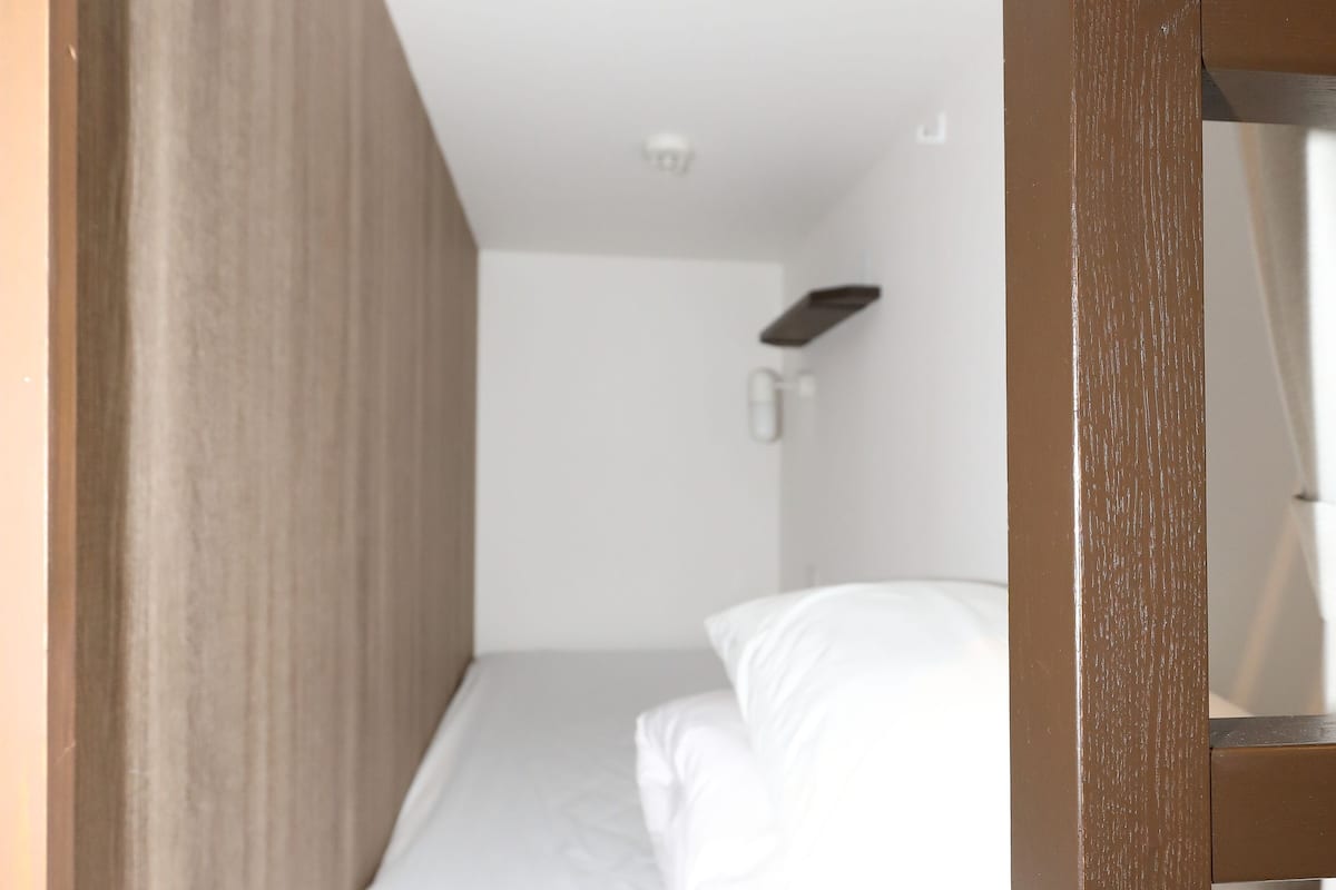 Shared Dormitory, Mixed Dorm | In-room safe, free WiFi, bed sheets