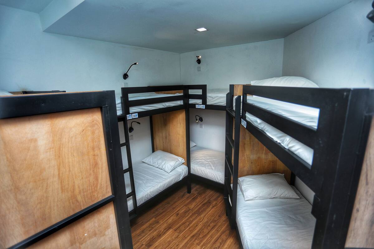 Shared Dormitory (1 Bed in 8-Bed)