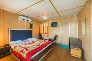 Super Deluxe Room
