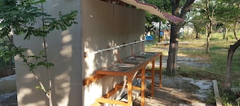 Dama Kamp Alani