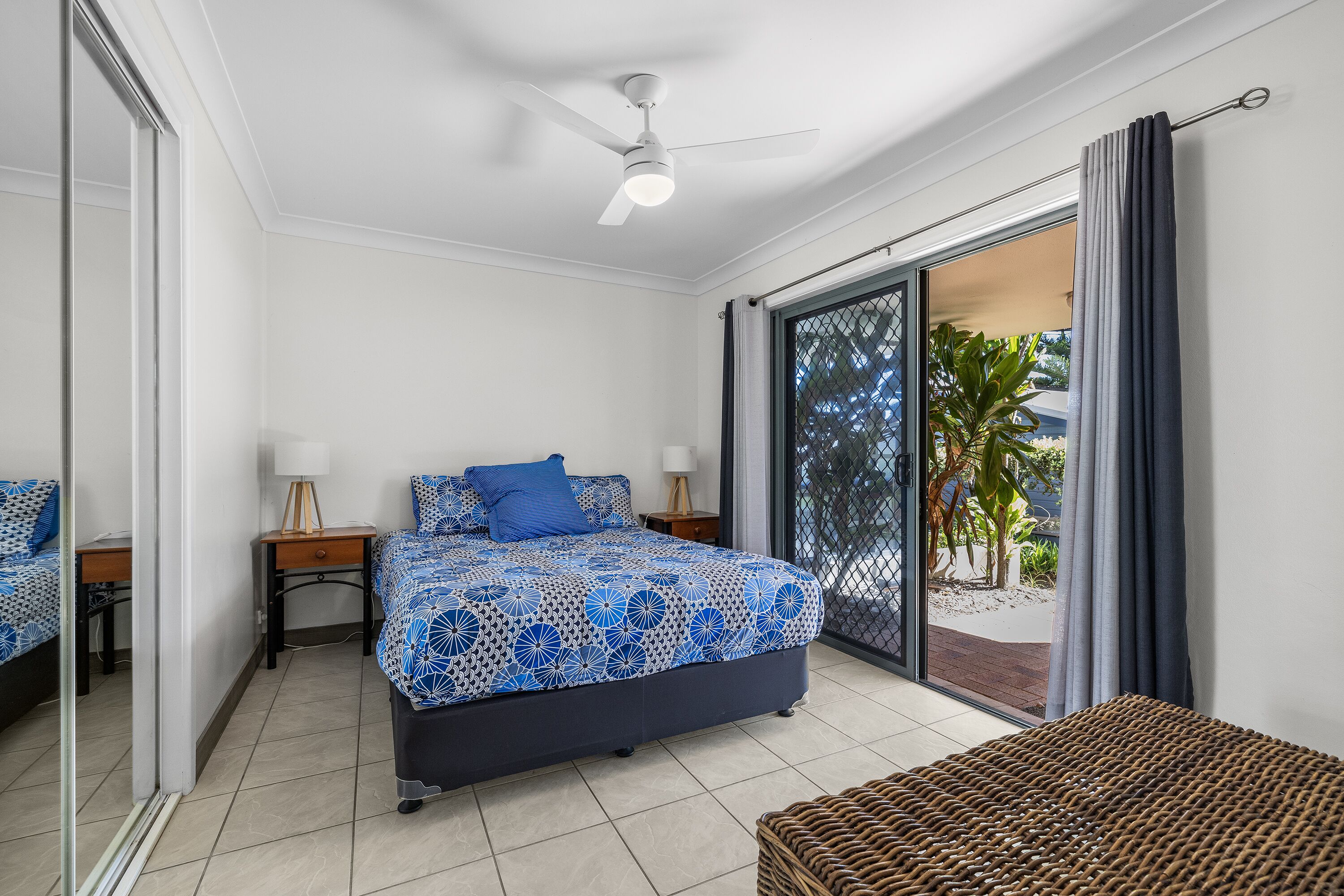 2 間睡房、床單