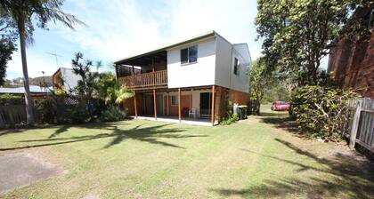 Large holiday home opposite the creek with plenty of room for all the family