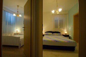 2 bedrooms, in-room safe, iron/ironing board, travel cot