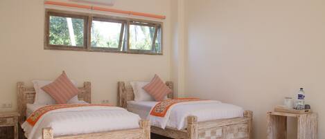 1 bedroom, iron/ironing board, Internet, bed sheets