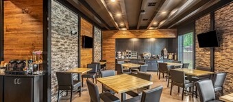 Cobblestone Inn & Suites - Fairfield Bay