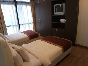 Suite Familiale | Fer et planche Ă repasser, Wi-Fi gratuit, draps fournis