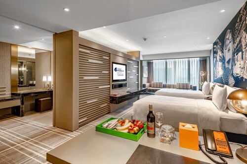 Hotel Indigo Shanghai Jing'An by IHG