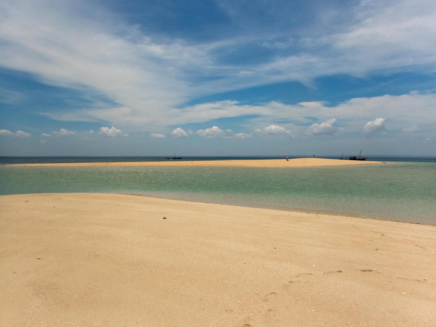靠近海滩