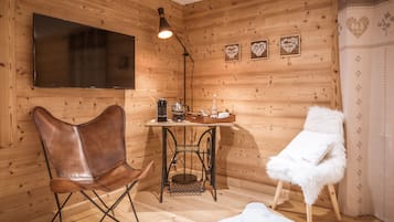 Superior-herbergi með tvíbreiðu rúmi - fjallasýn (Lifestyle) | Rúmföt af bestu gerð, dúnsængur, öryggishólf í herbergi