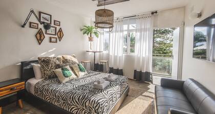 Manly Waves Studios & Apartments