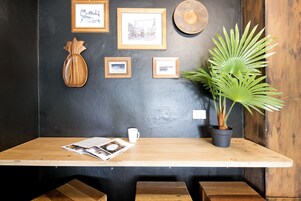 Designer Family Studio (Compact) | Private kitchen | Fridge, microwave, electric kettle, toaster