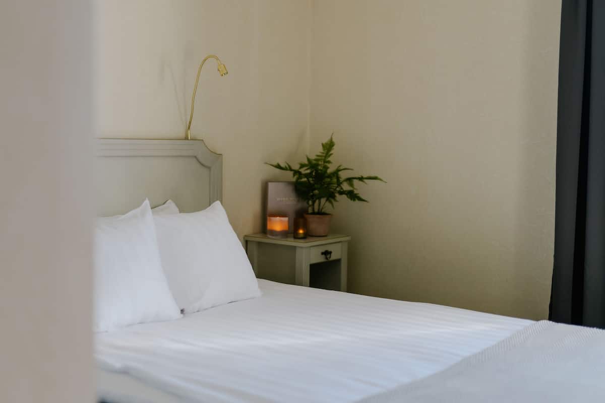 Basic Single Room, 1 Large Single Bed