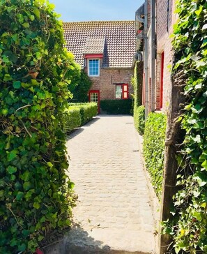 ลานระเบียง/นอกชาน