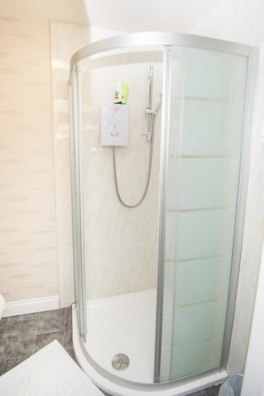 Shower, free toiletries, hair dryer, towels