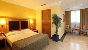Room - Hotel Nouvel (BARCELONA)