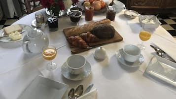 Petit déjeuner continental compris tous les jours