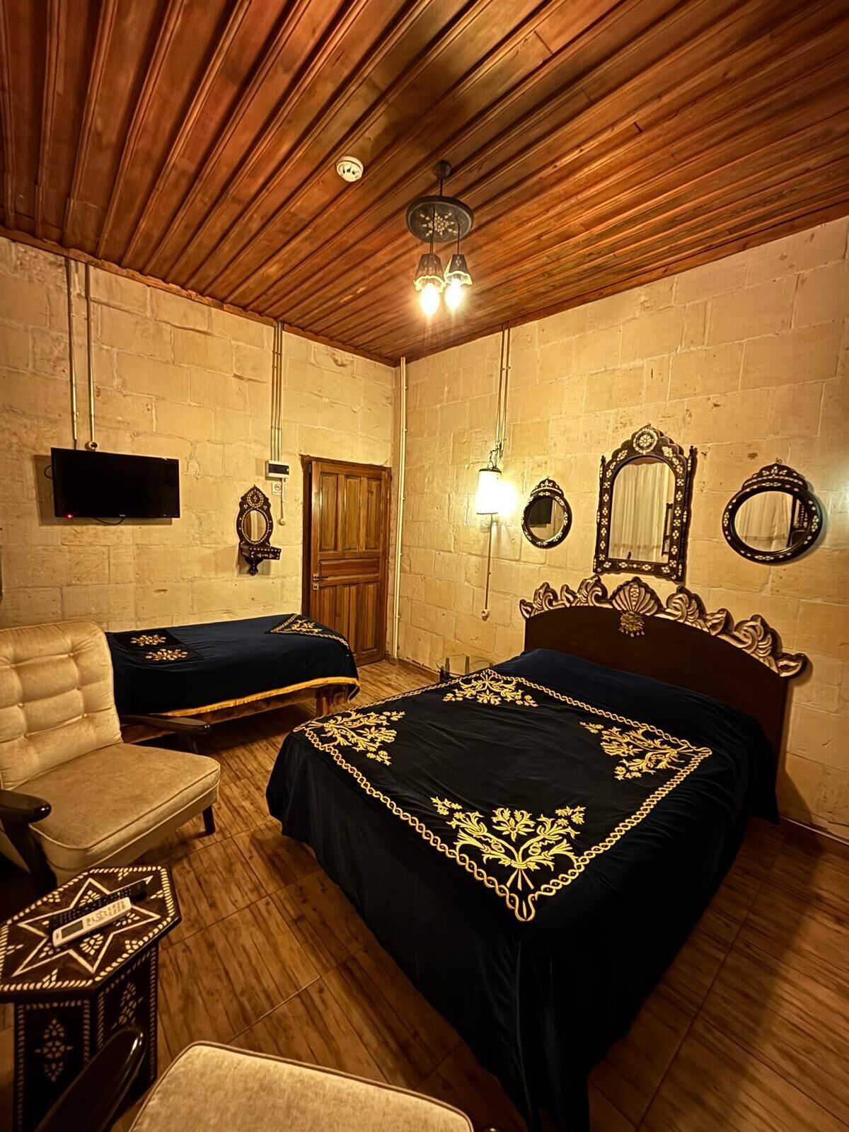 design triple room, multiple beds, garden view, garden area | premium bedding, desk, laptop workspace, iron/ironing board