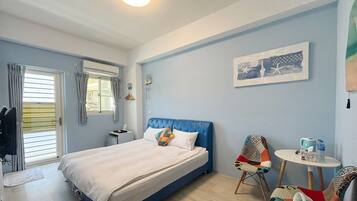Signature Double Room, 2 Twin Beds, Non Smoking | Desk, blackout drapes, free WiFi, bed sheets