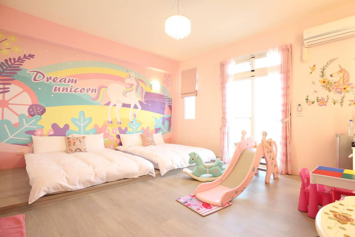 Signature Quadruple Room, 2 Double Beds, Non Smoking