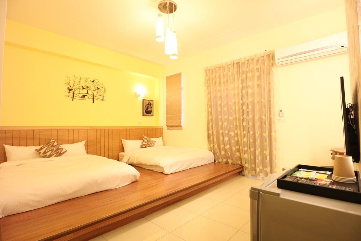 Standard Quadruple Room, 2 Double Beds, Non Smoking