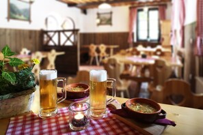 Restaurant - Hiša Pr'pristavc (Bohinj)