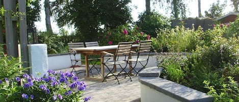 Buiten dineren