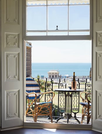 Artist Residence Brighton