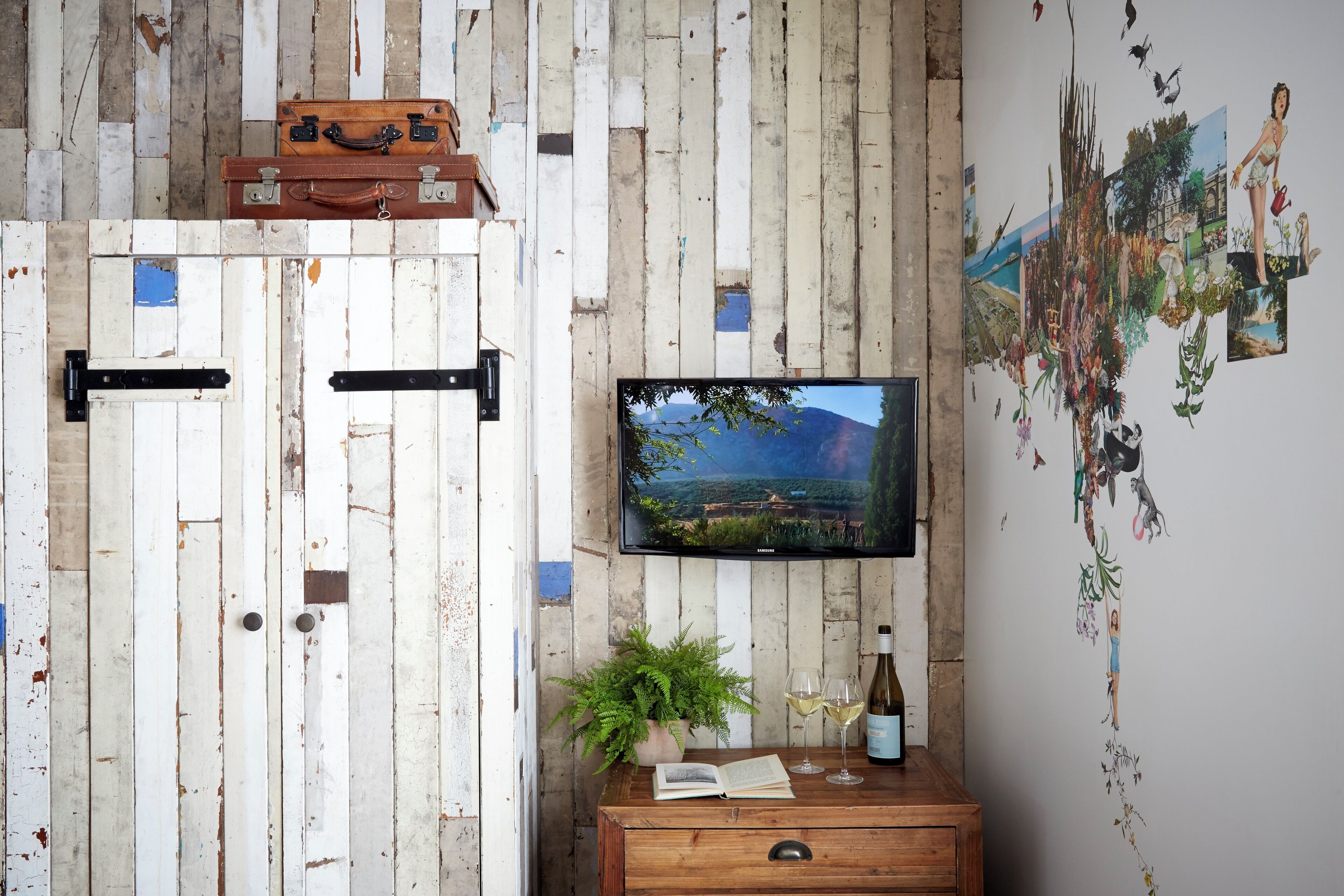 signature double room, sea view | 1 bedroom, premium bedding, pillow-top beds, minibar