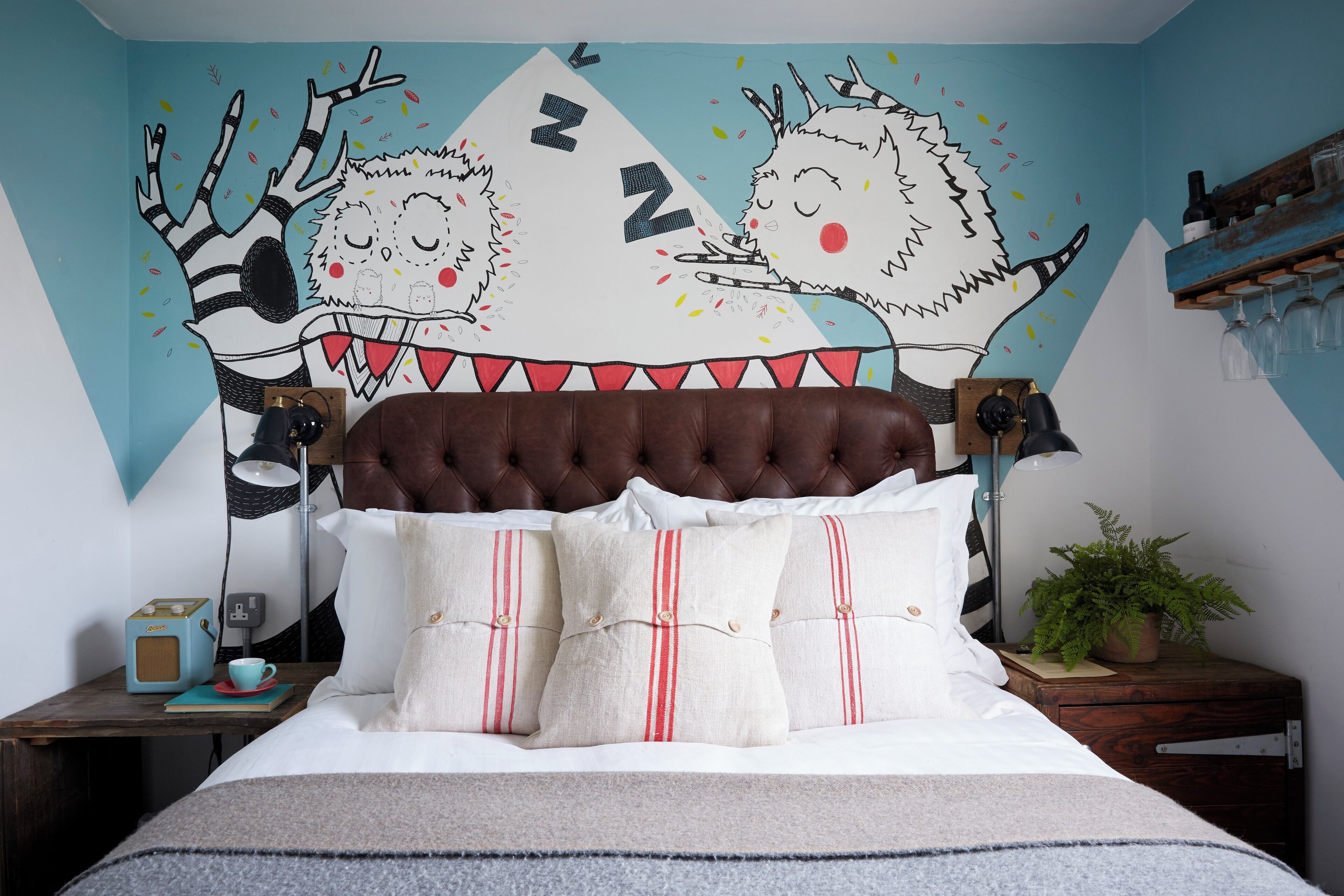 Habitación doble urbana, vista al mar | Ropa de cama de alta calidad, camas con pillow-top y minibar 