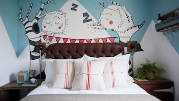 Habitación doble urbana, vista al mar | Ropa de cama de alta calidad, camas con pillow-top y minibar