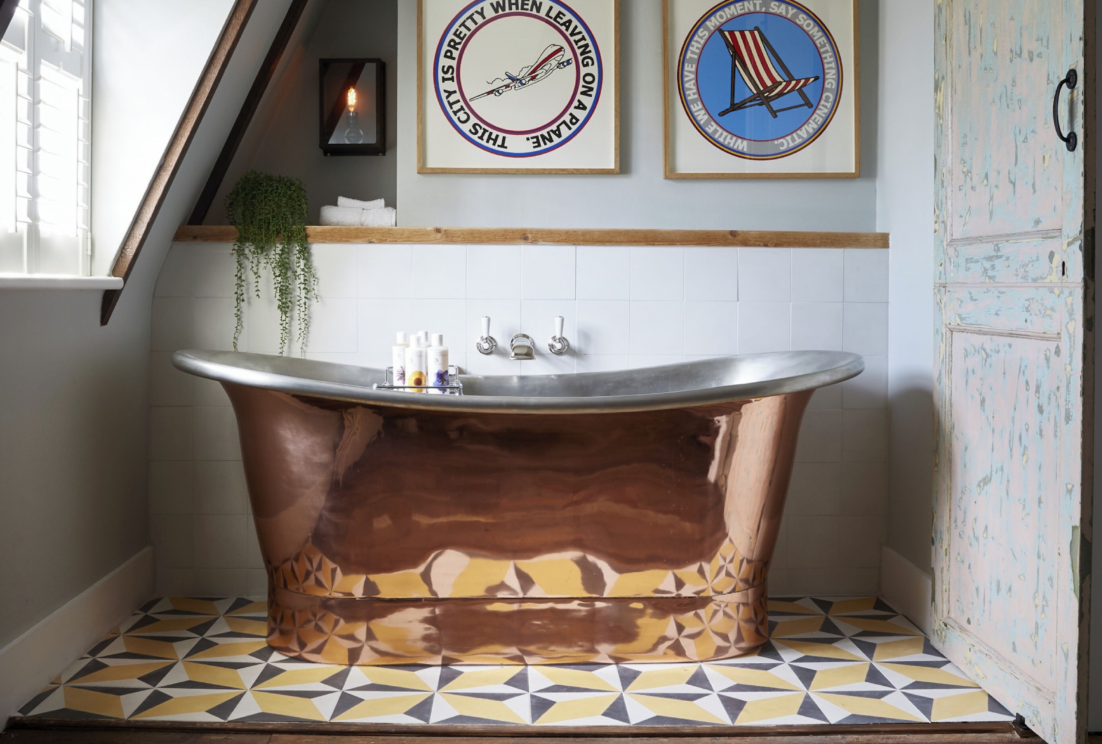 luxury double room, sea view | bathroom | eco-friendly toiletries, hair dryer, bathrobes, towels