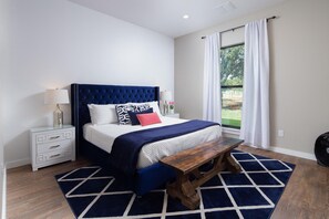 8 bedrooms, iron/ironing board, free WiFi, bed sheets