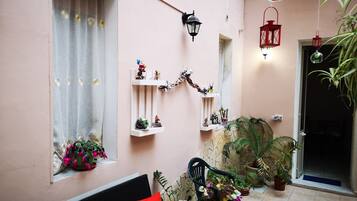 Check-in-/Check-out-Schalter