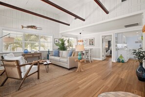 Smart TV, books, stereo, printers