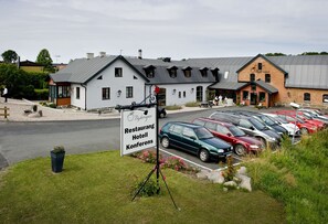 Free self parking