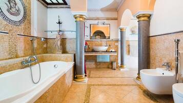 Separate tub and shower, deep soaking tub, rainfall showerhead