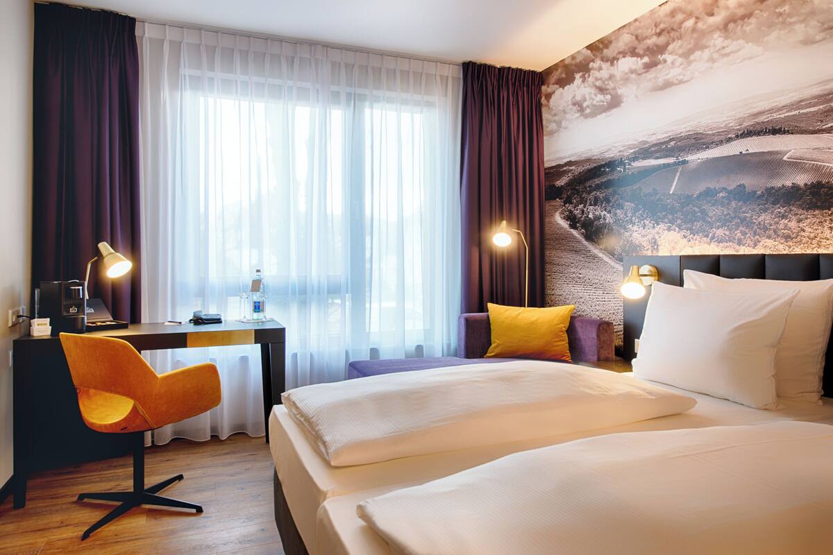 Superior Double Room | In-room safe, desk, laptop workspace, soundproofing