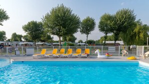 Outdoor pool - Camping la fontaine (Guérande)