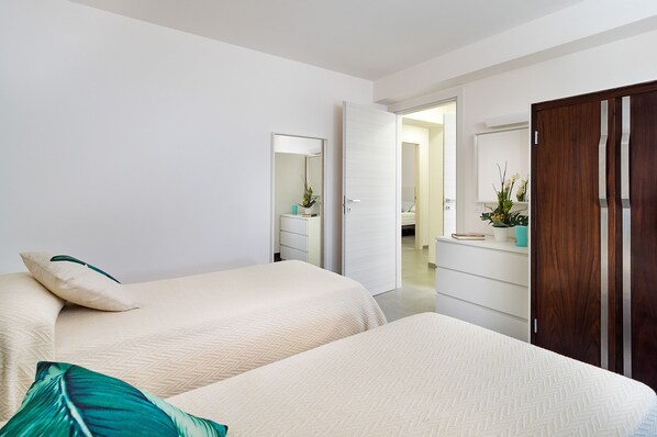 Room - Evanthe Garden - Diantha (Marsala)